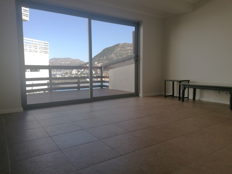 To Let 4 Bedroom Property for Rent in Glencairn Heights Western Cape